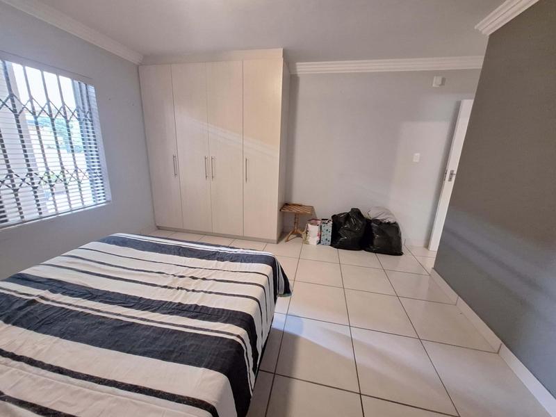 4 Bedroom Property for Sale in Menkenkop Western Cape